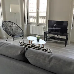 Celect'in Apartment